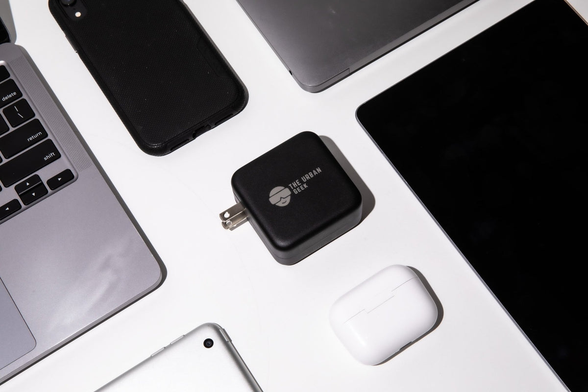 Black P100 Multiport Fast Adapter Top View - TheUrbanGeek